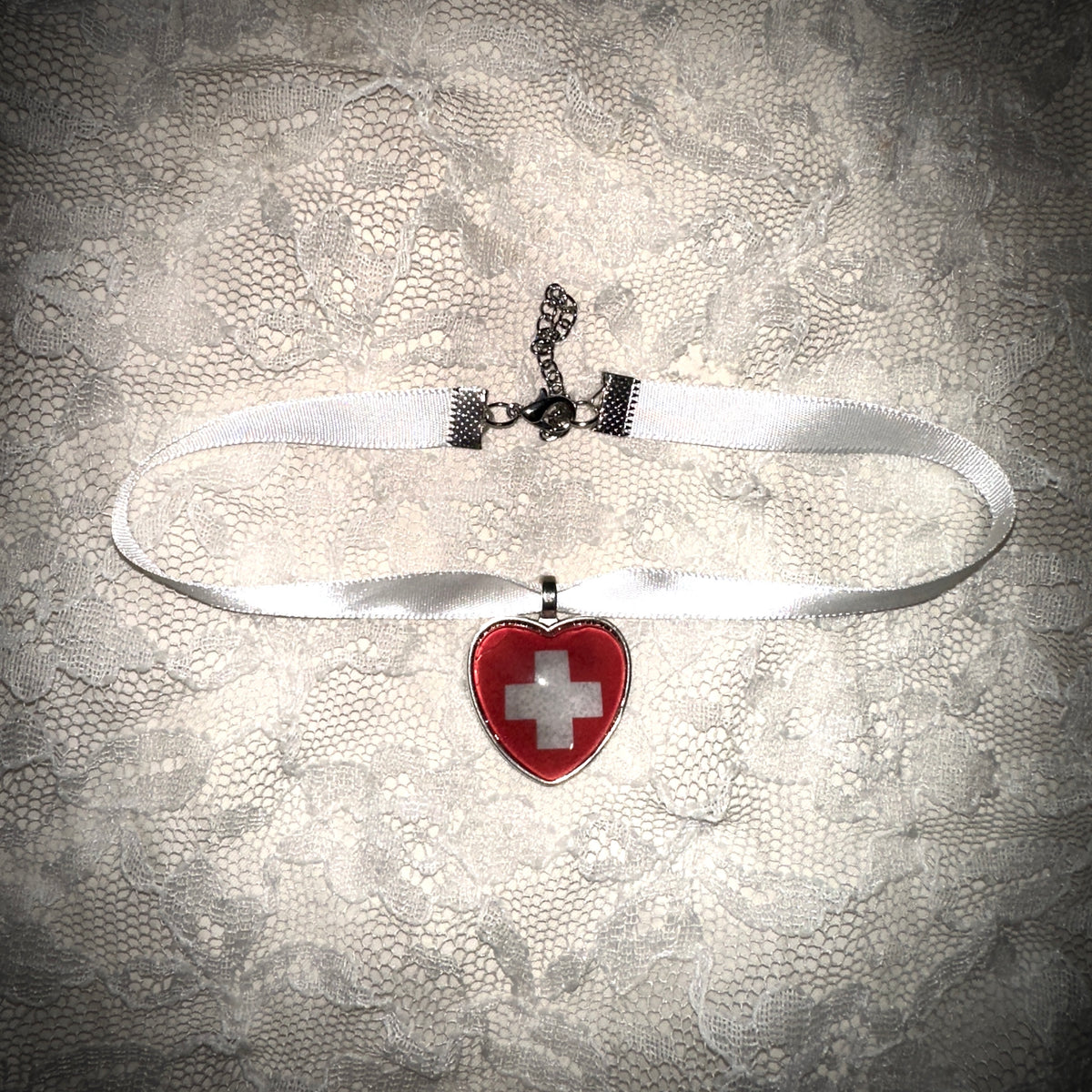 nurse garter + choker set - white