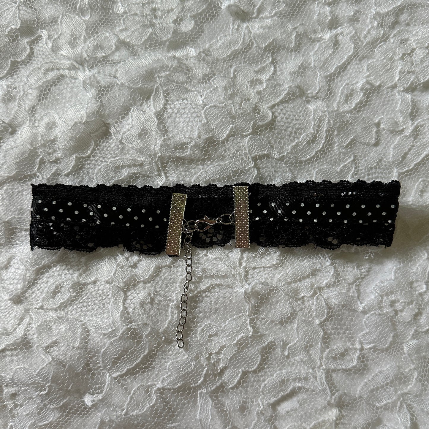 polka dot button choker