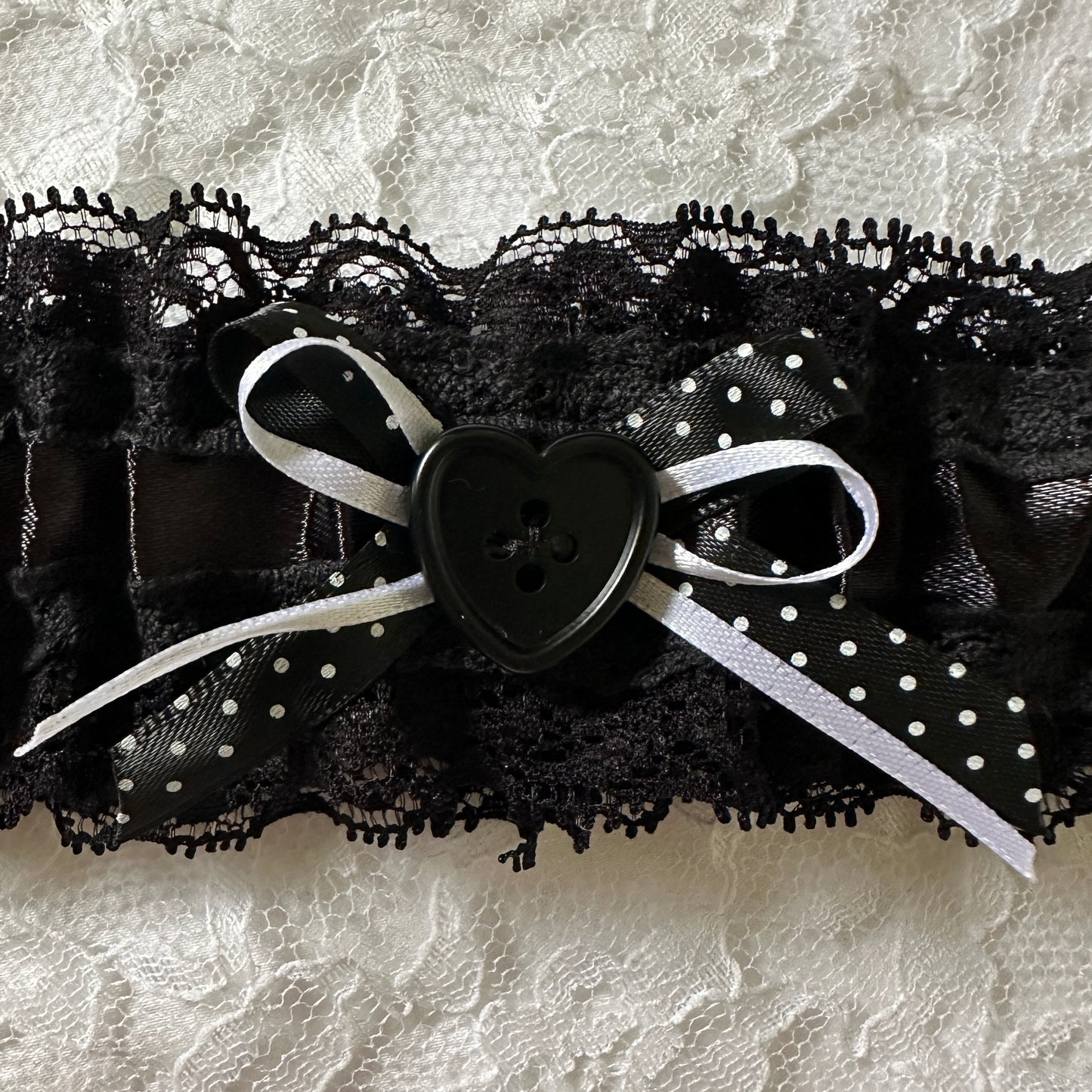button garter