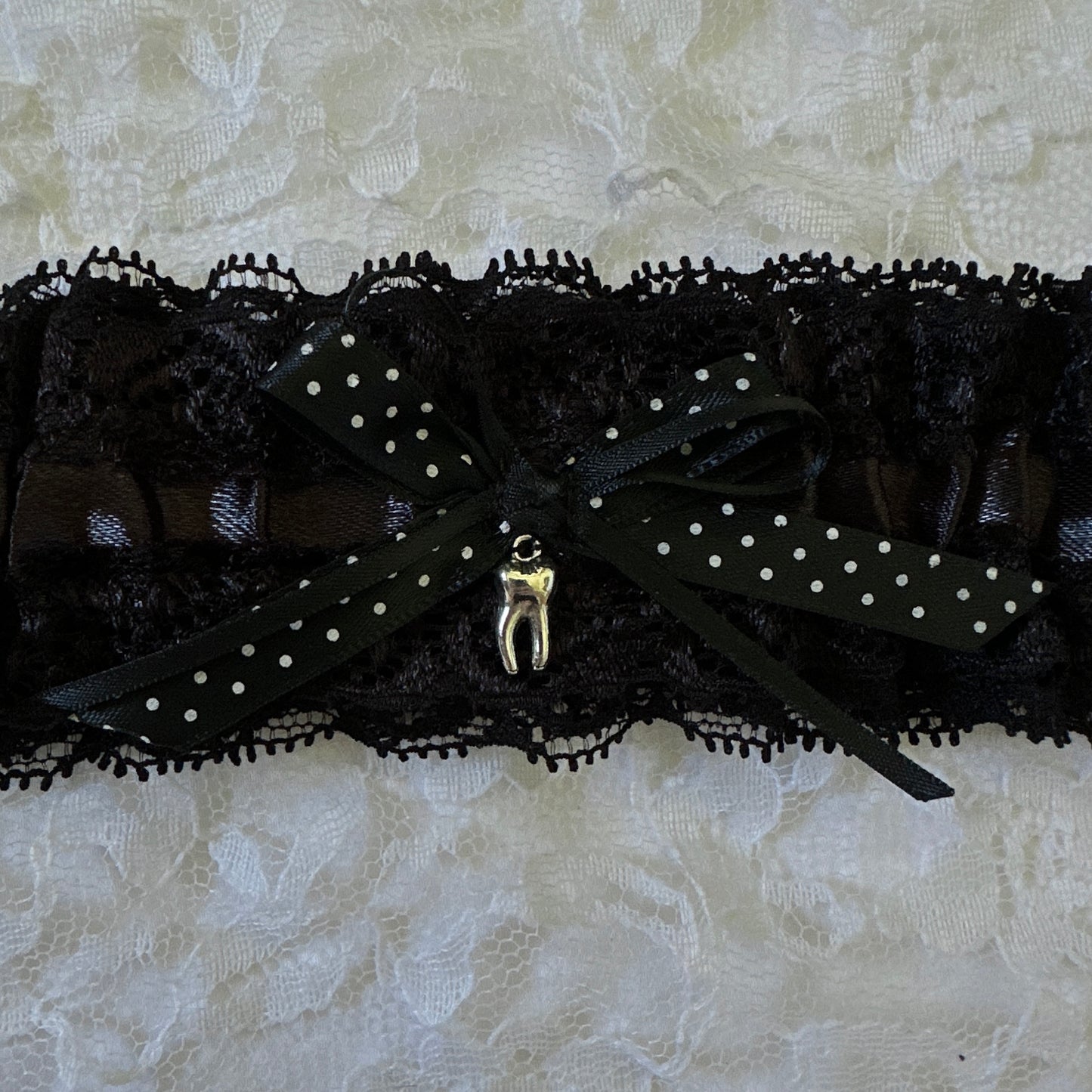tooth garter