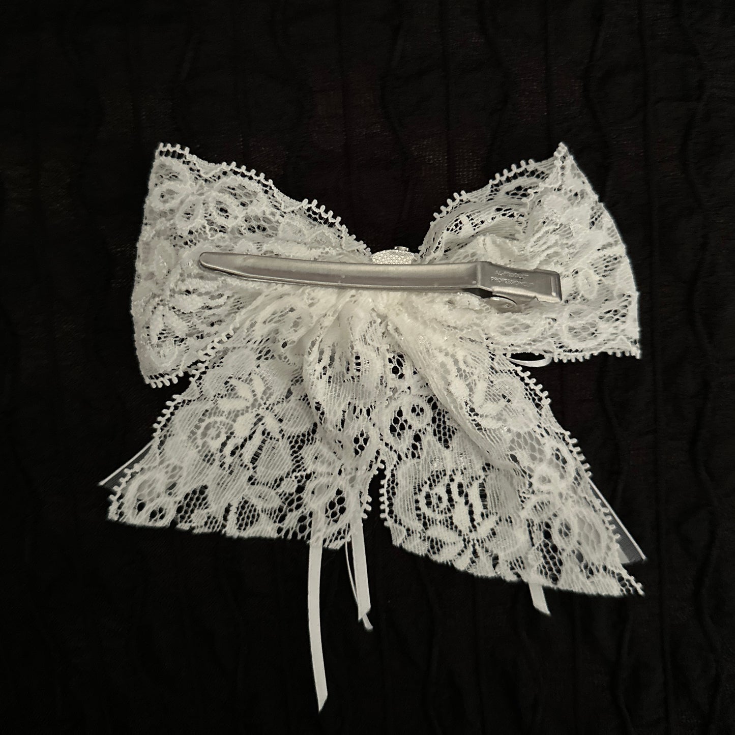 skull bow