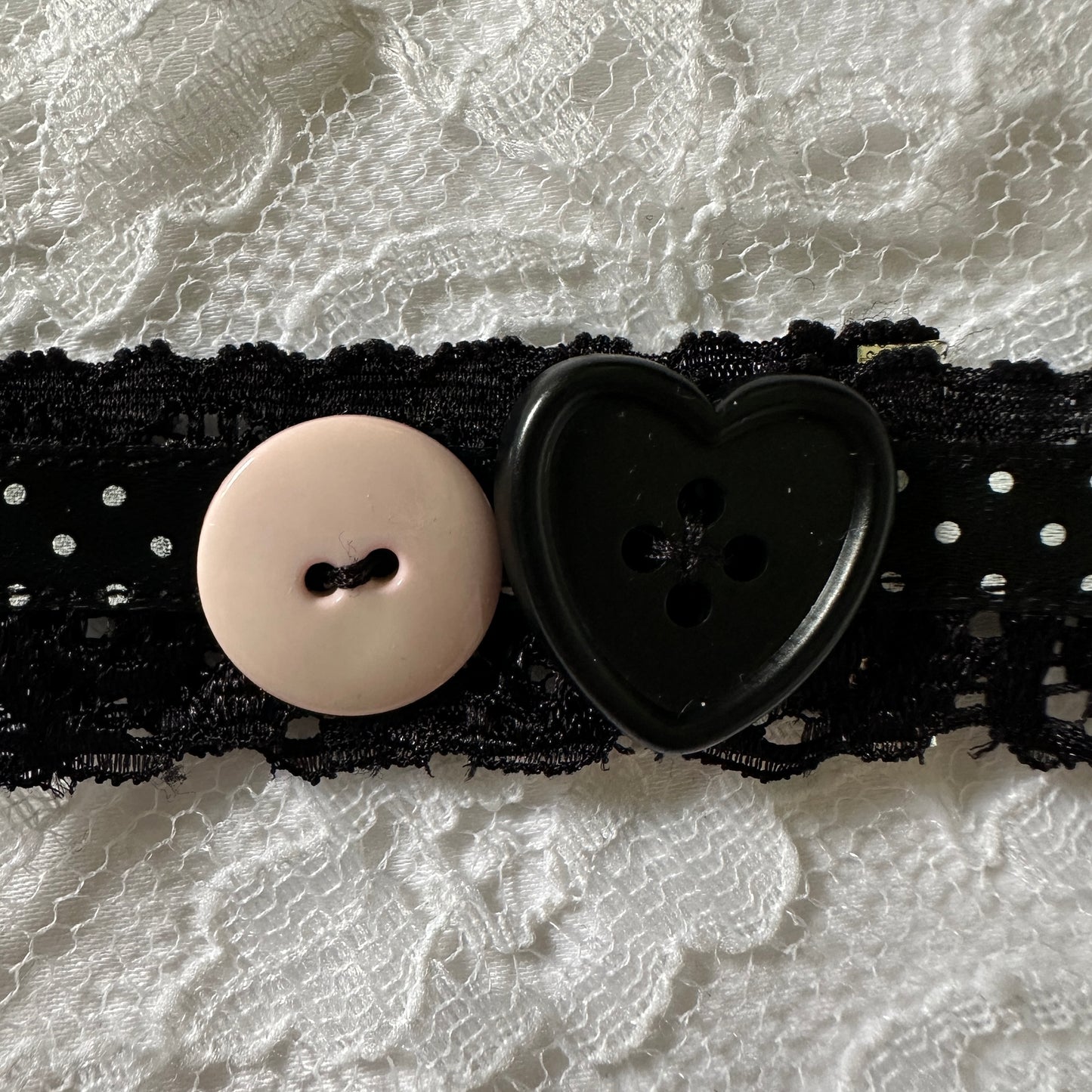 polka dot button choker