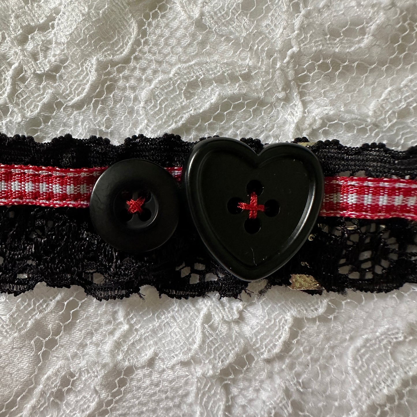 gingham button choker