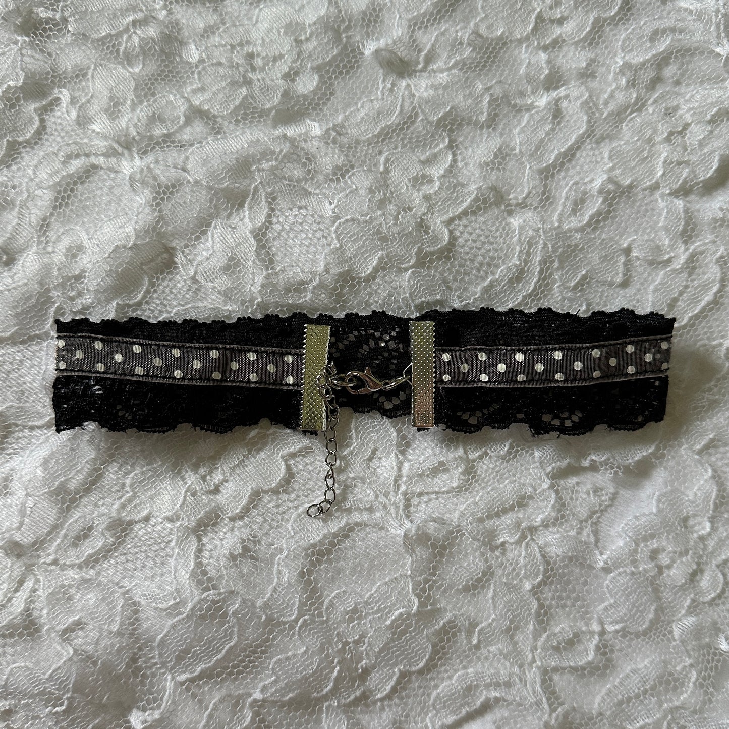 polka dot button choker
