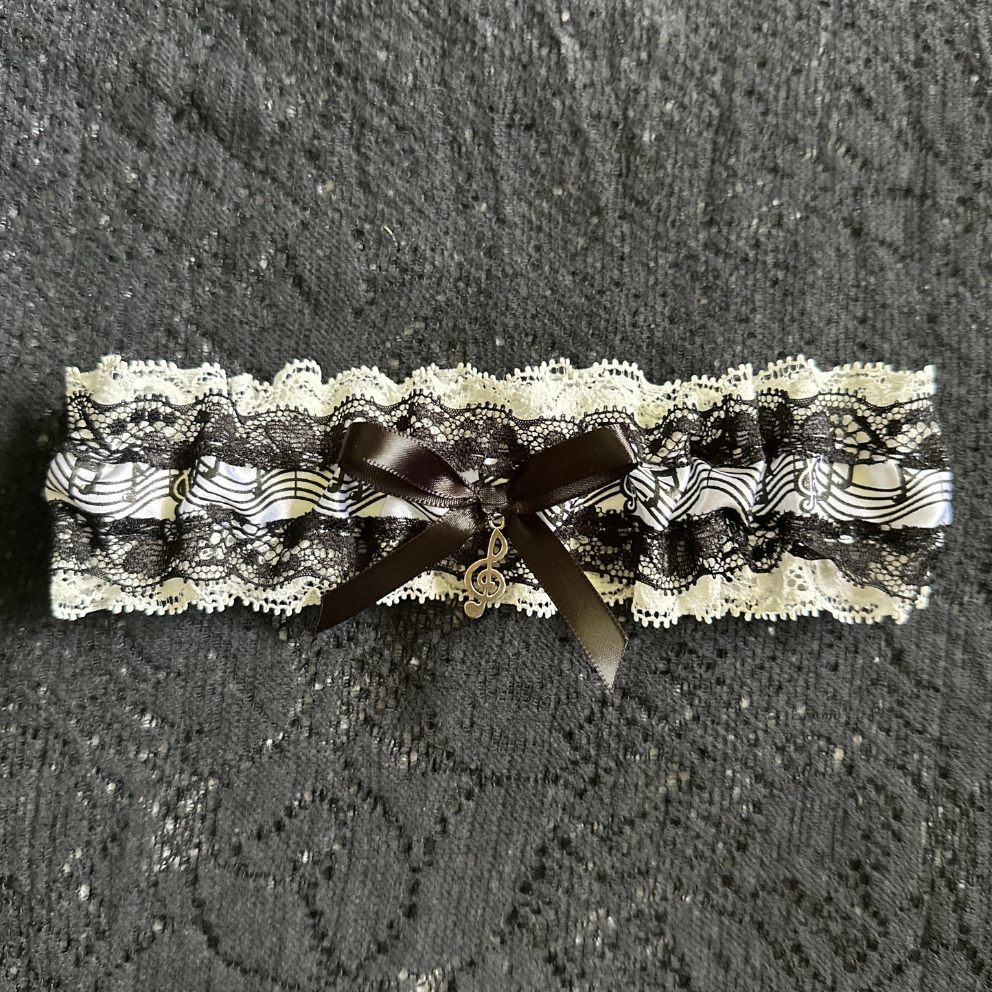 symphony garter