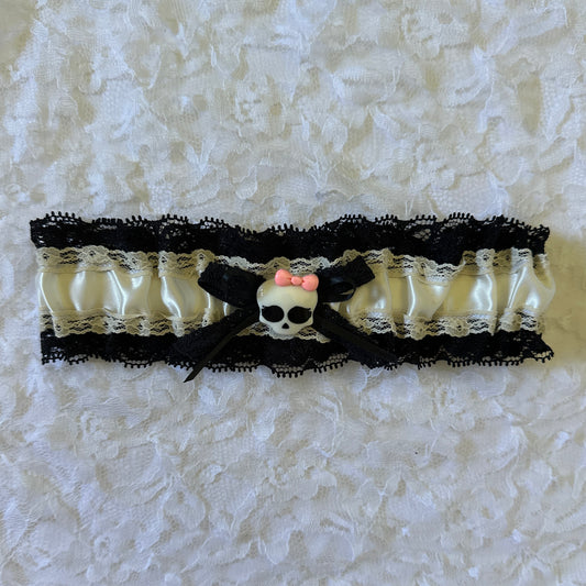 skullette garter