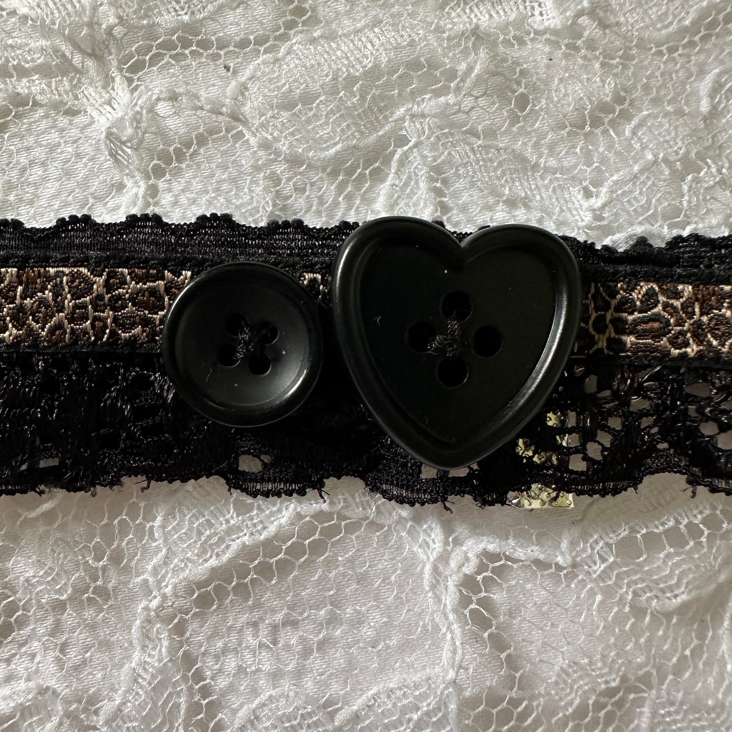 leopard print button choker