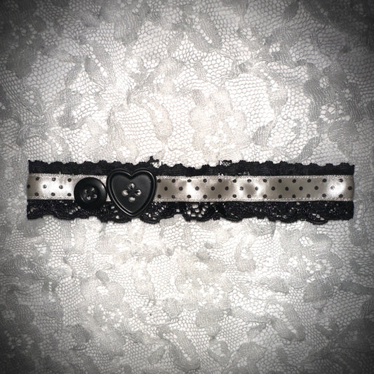 polka dot button choker