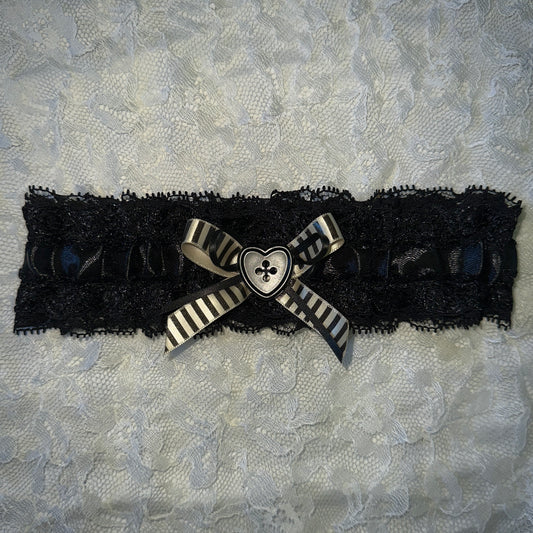 striped button garter