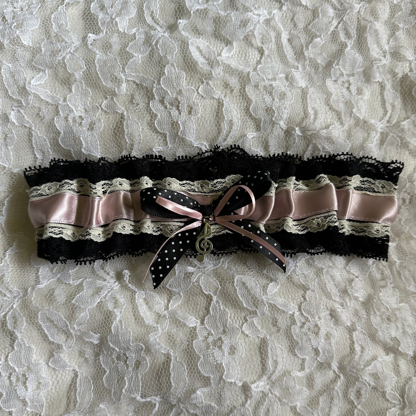 symphony garter