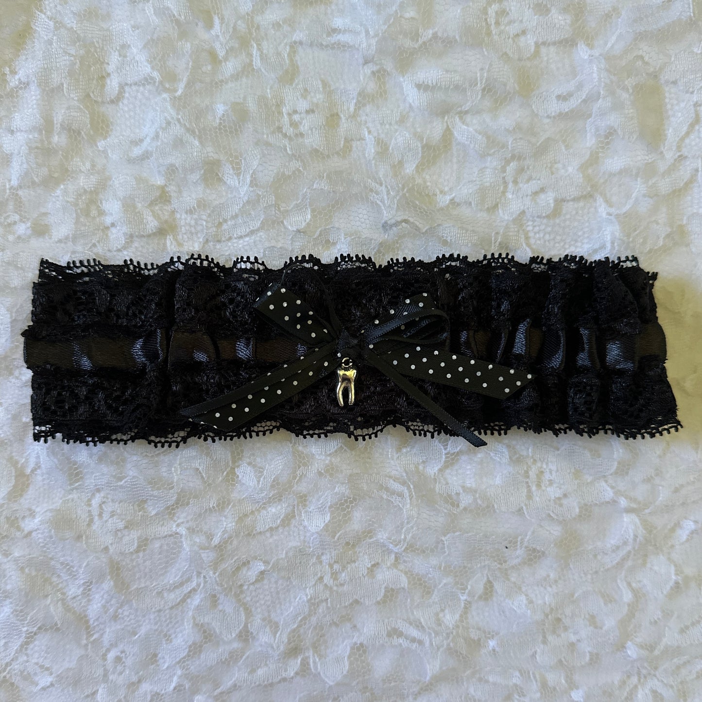 tooth garter