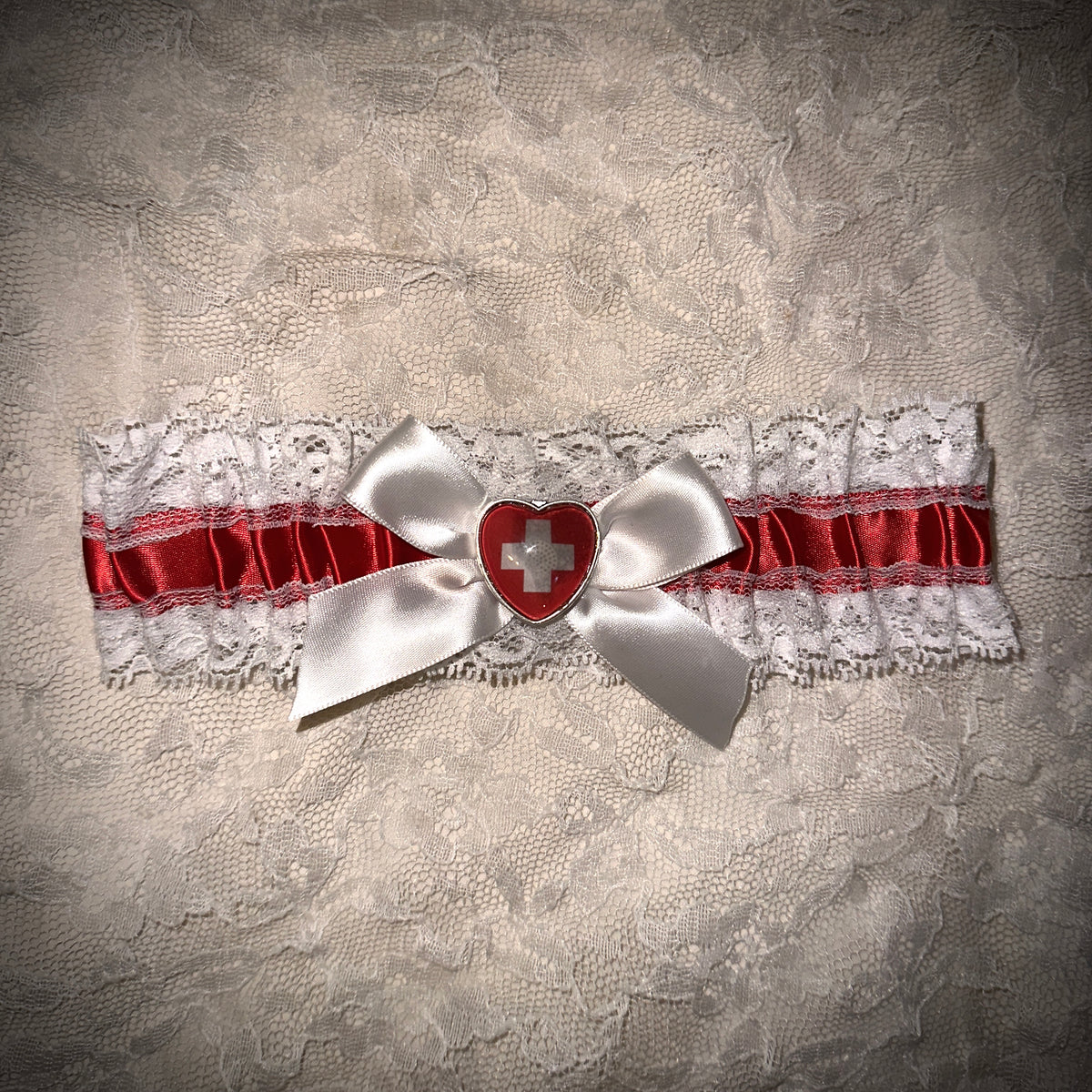 nurse garter + choker set - white