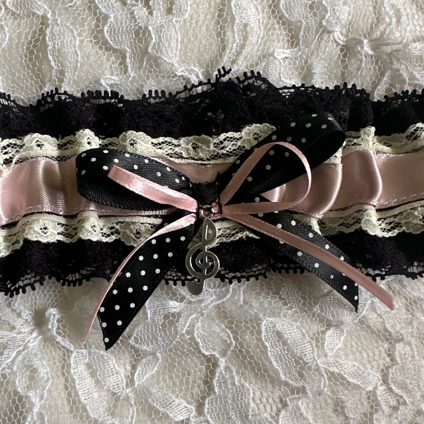 symphony garter